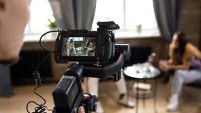 Ciri editor film yang pengalaman